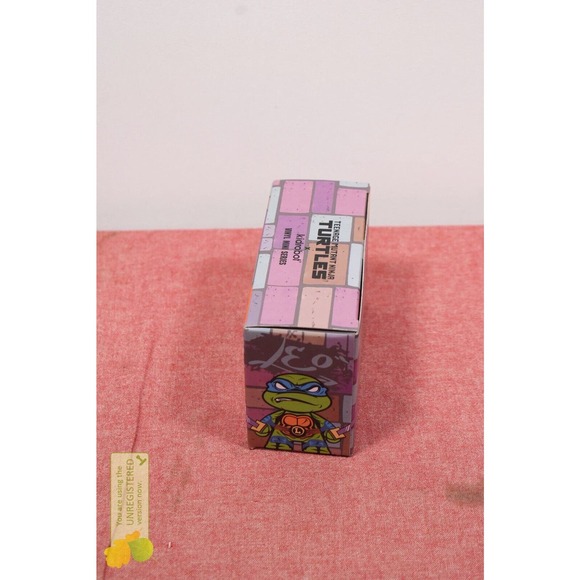 KidRobot TMNT Teenage Mutant Ninja Turtles MICHELANGELO & LEONARDO 2 Pack - Picture 4 of 7